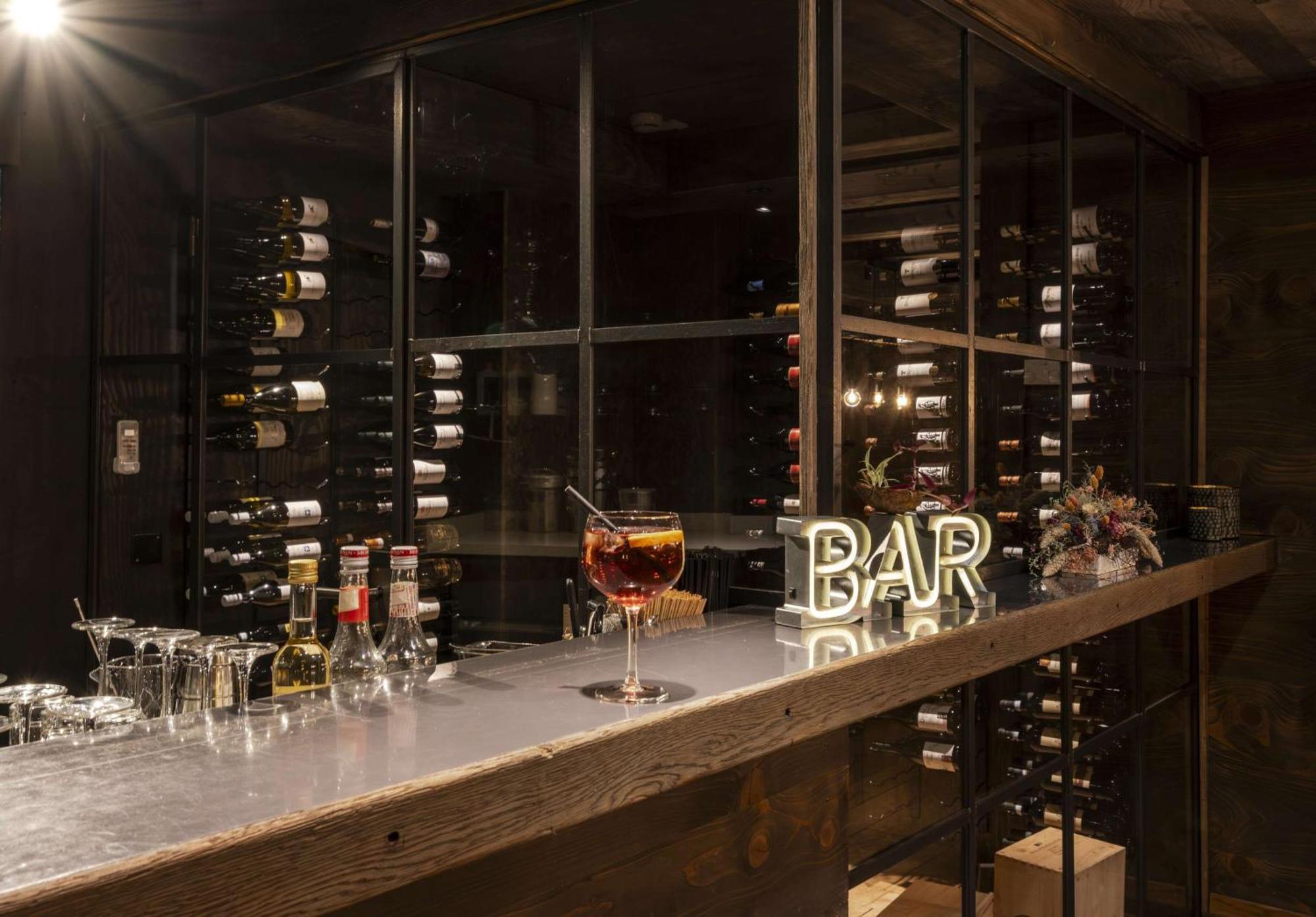 班克丽亚普餐厅酒店 英格堡 外观 照片